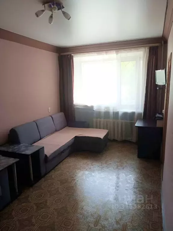 1-к кв. Псковская область, Великие Луки ул. Комсомольца Зверева, 28 ... - Фото 0
