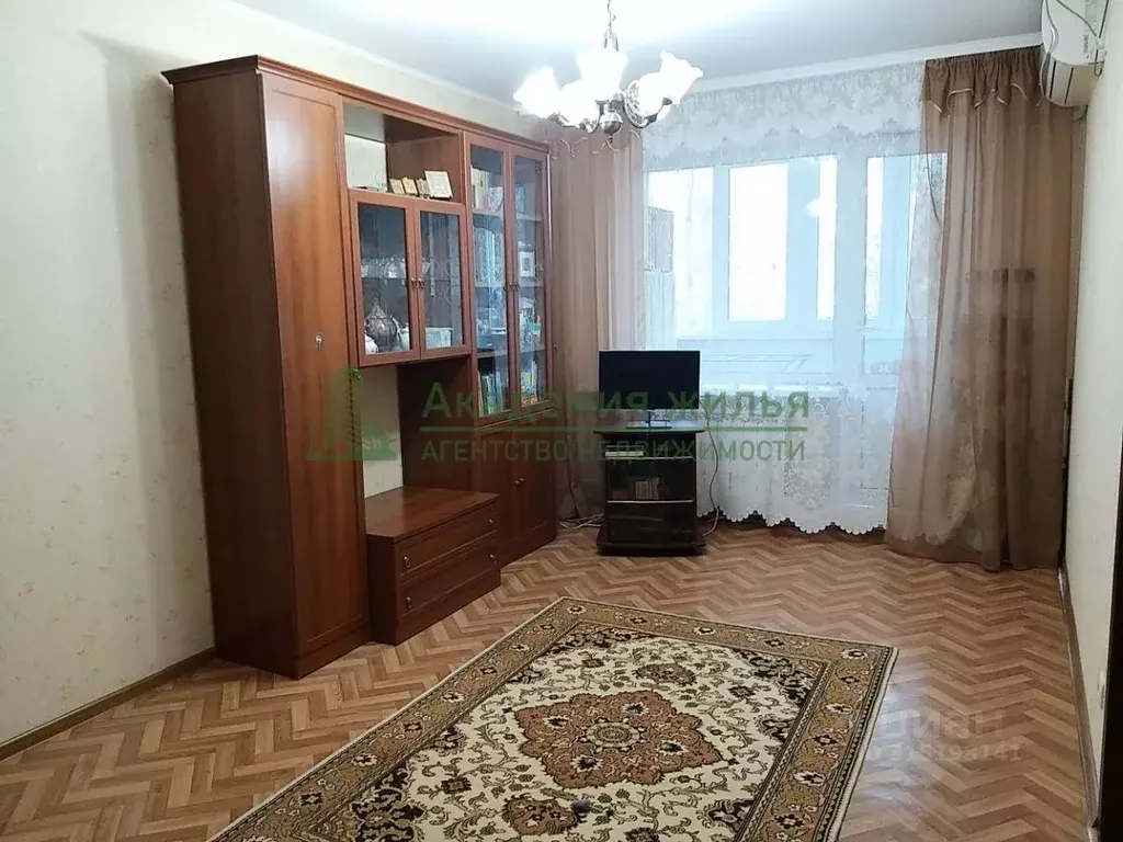 2-к кв. Саратовская область, Саратов ул. Имени К.В. Благодарова, 3 ... - Фото 0