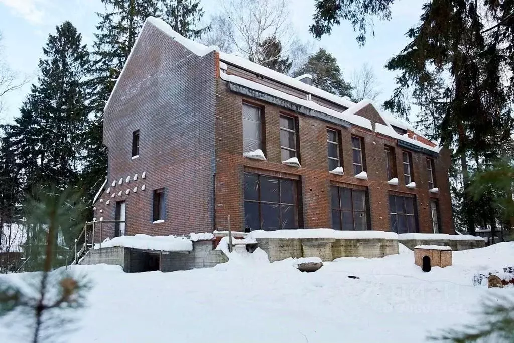 Коттедж в Санкт-Петербург пос. Лисий Нос, Деловая ул., 13/19 (911 м) - Фото 2