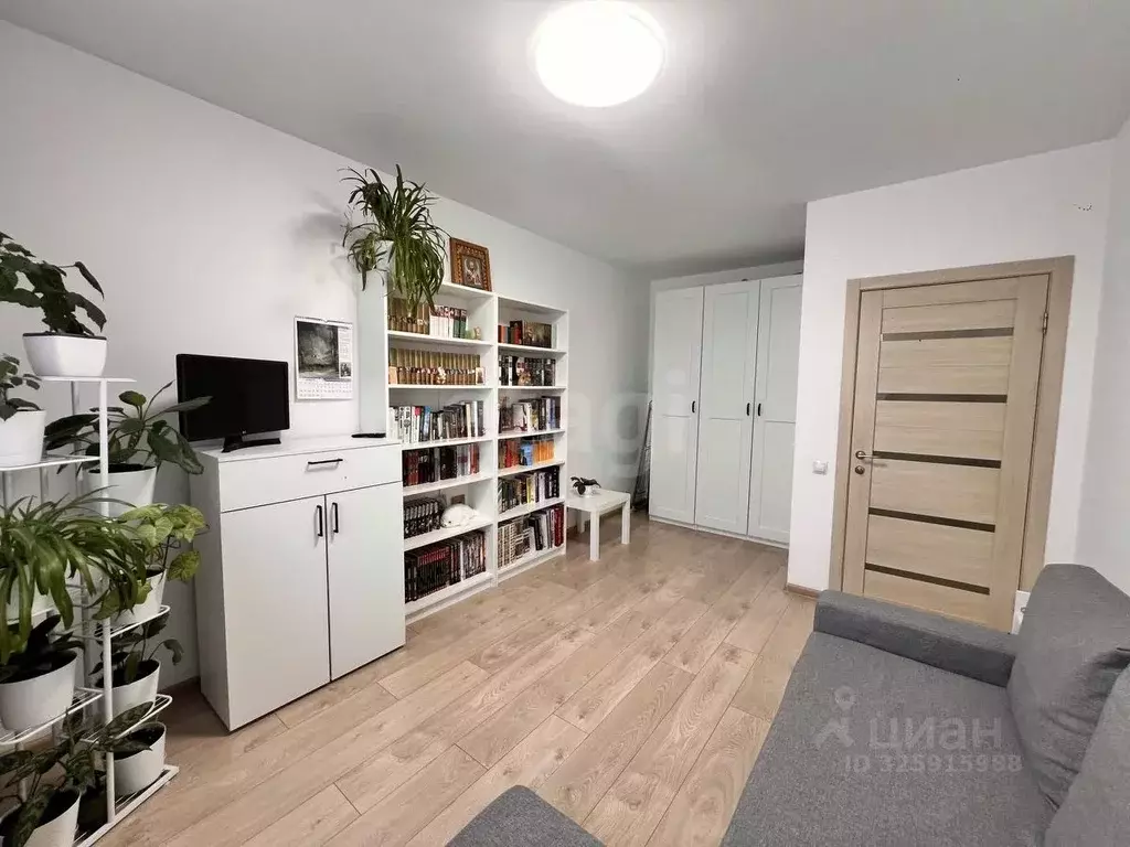 1-к кв. Ленинградская область, Мурино Всеволожский район, просп. ... - Фото 1