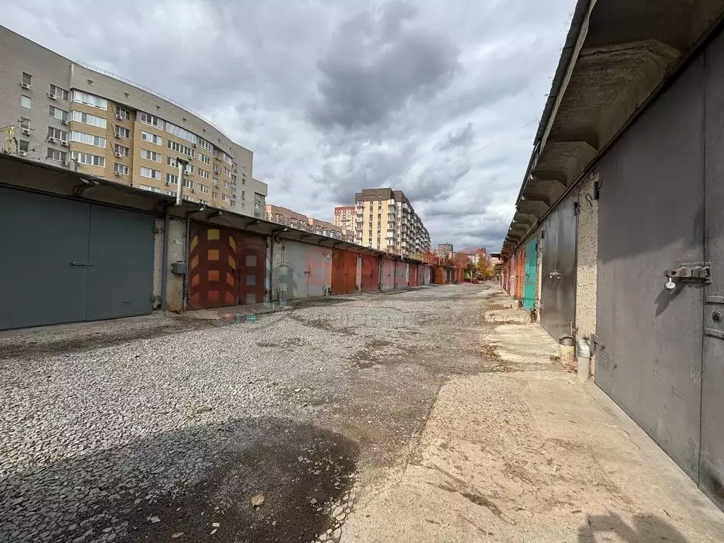 Гараж в Ростовская область, Ростов-на-Дону просп. 40-летия Победы, 27 ... - Фото 1