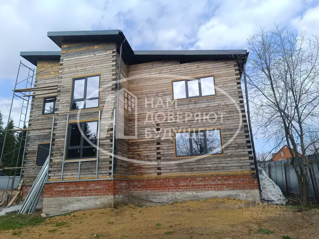Дом в Пермский край, Чернушинский городской округ, с. Ананьино ул. ... - Фото 1