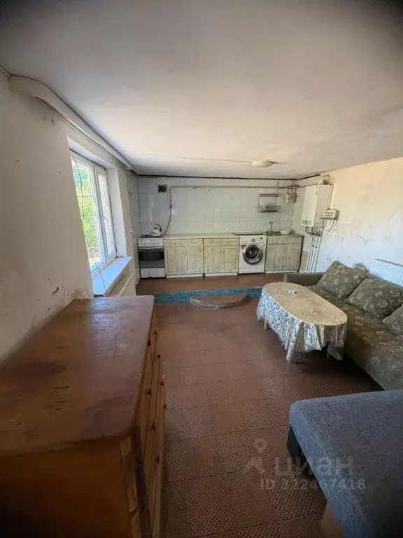 Дом в Крым, Бахчисарайский район, Почтовое пгт ул. Альминская (42 м) - Фото 1