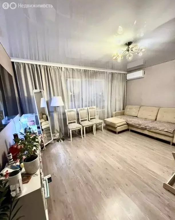 3-комнатная квартира: Алексеевка, улица Ватутина, 32 (54.7 м) - Фото 1