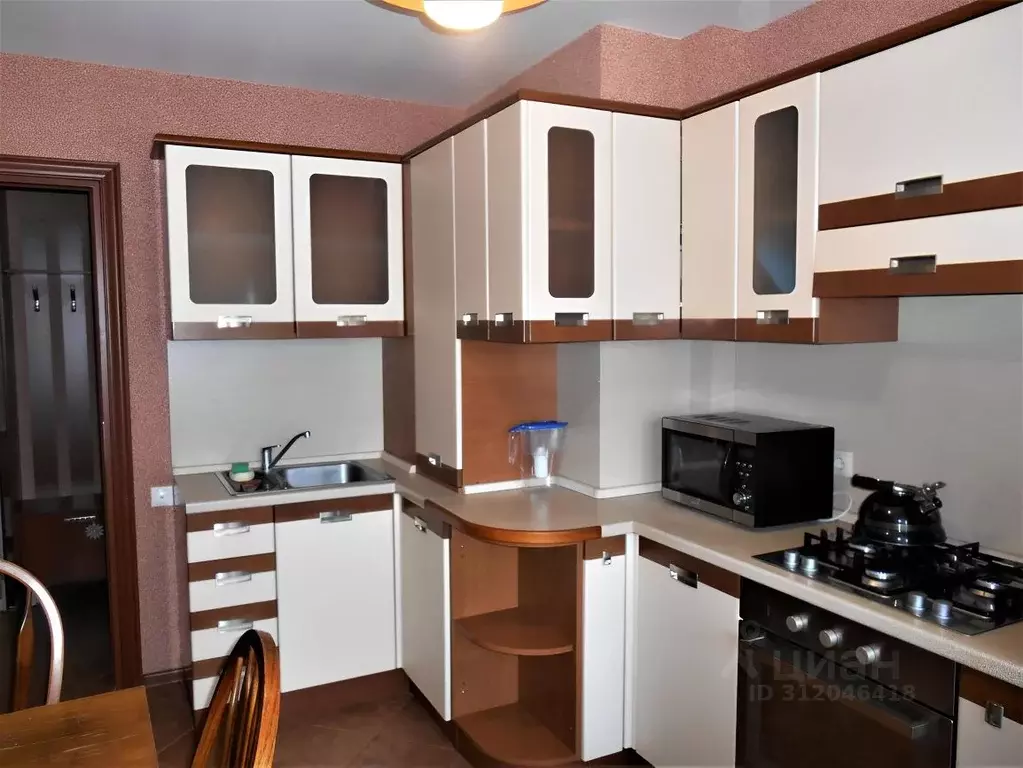 2-к кв. Смоленская область, Смоленск ул. Марии Октябрьской, 24 (67.5 ... - Фото 1