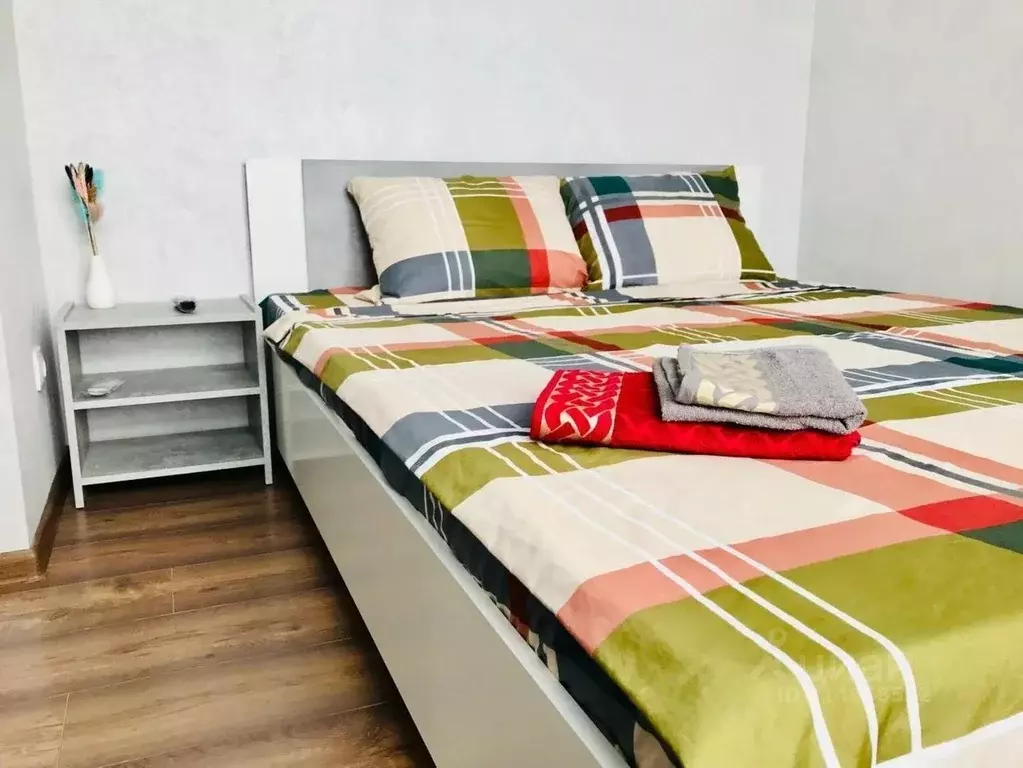 1-к кв. Удмуртия, Ижевск Красная ул., 118к1 (55.0 м) - Фото 1