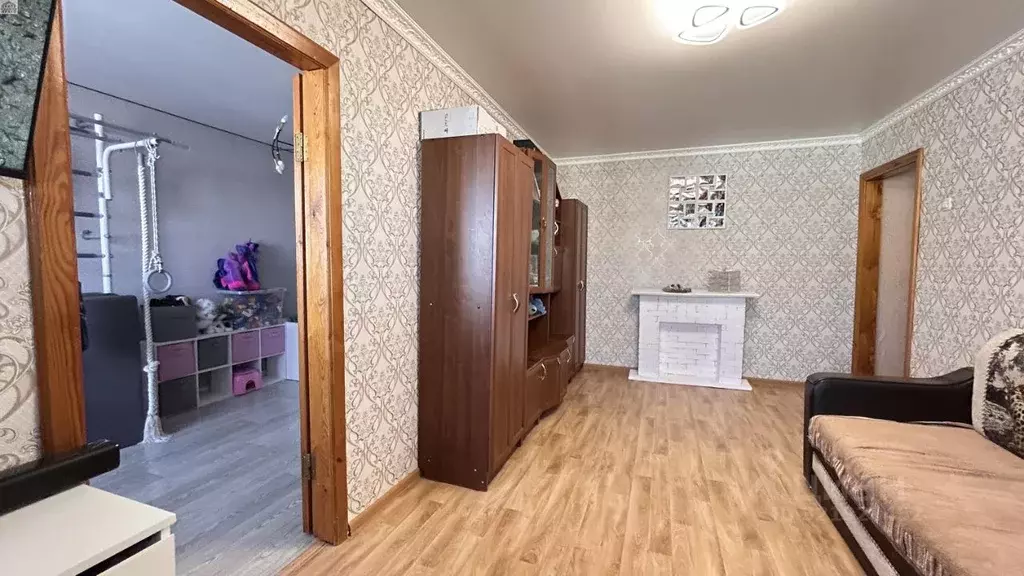 3-к кв. Самарская область, Сызрань ул. Карбышева, 24 (57.2 м) - Фото 0