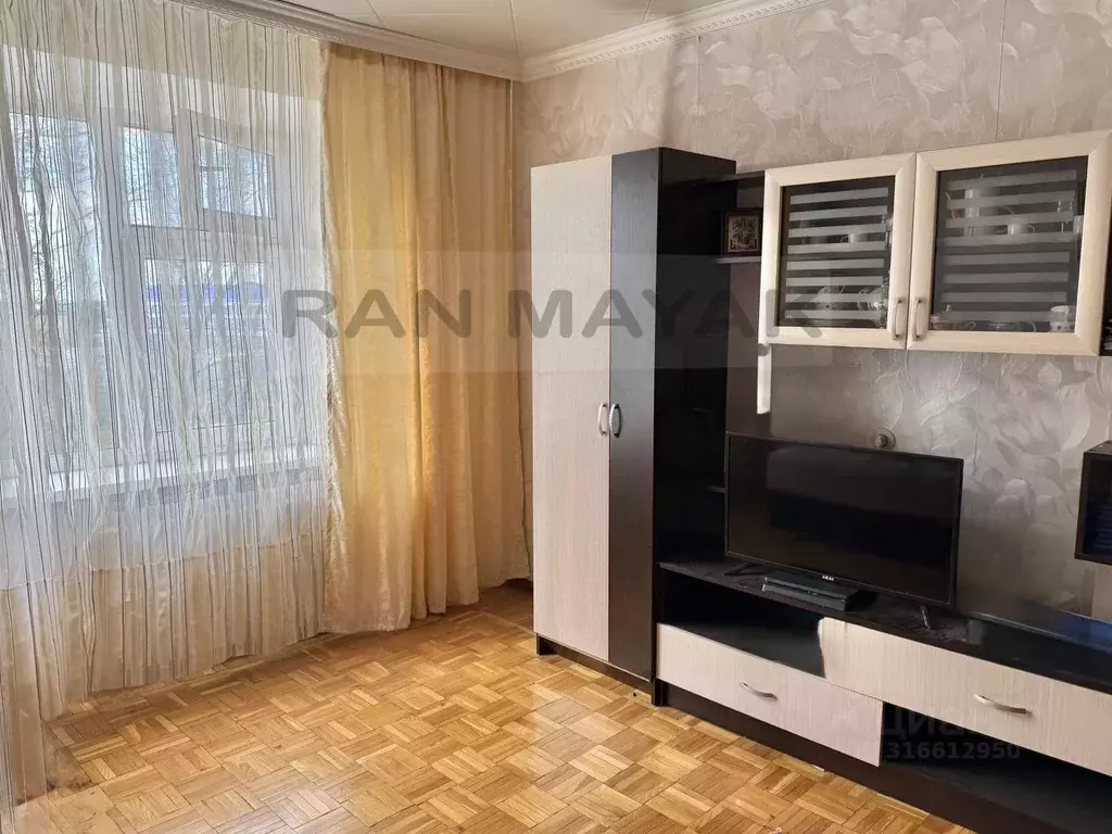 1-к кв. Адыгея, Майкоп ул. Димитрова, 20 (36.9 м) - Фото 0
