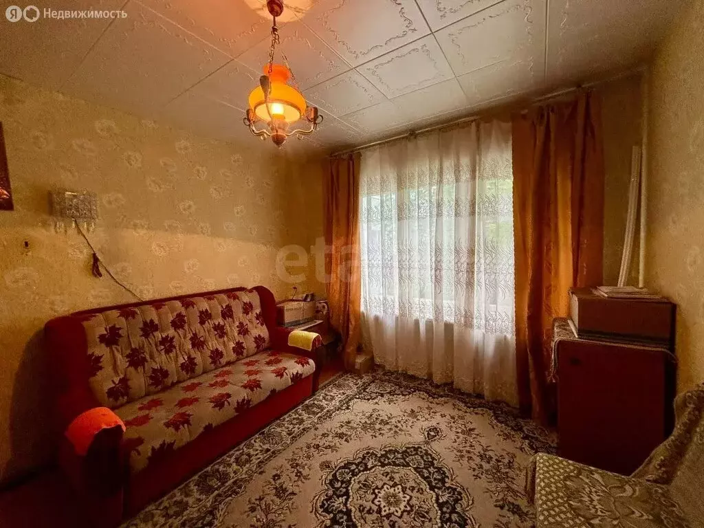3-комнатная квартира: Остров, микрорайон Строитель, 11 (58.1 м) - Фото 1