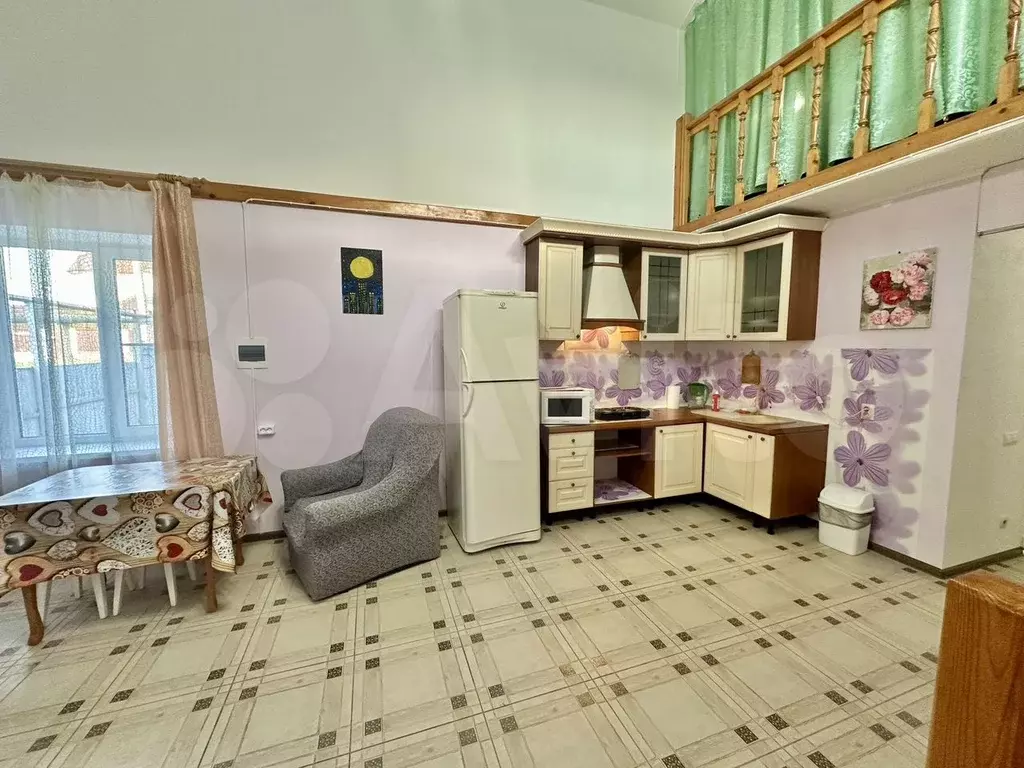 1-к. квартира, 50 м, 1/2 эт. - Фото 1