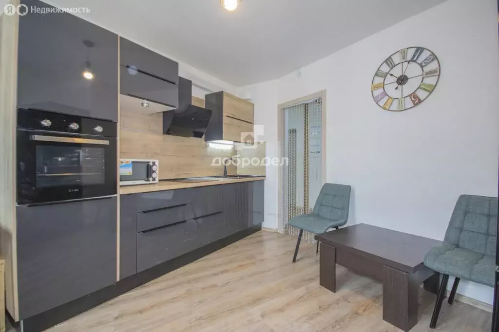 Квартира-студия: Екатеринбург, улица Академика Парина, 43 (22 м) - Фото 0
