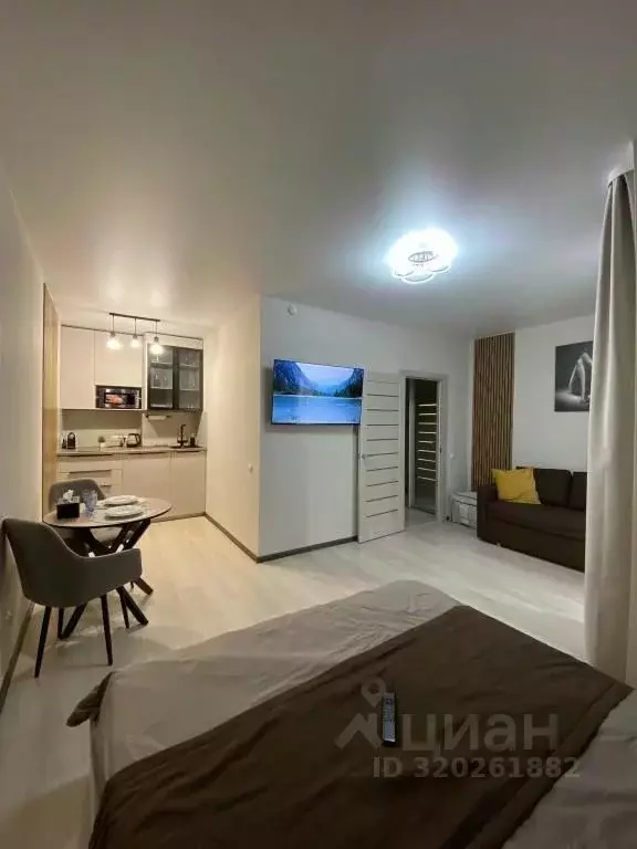 1-к кв. Свердловская область, Екатеринбург ул. Академика Ландау, 32 ... - Фото 1