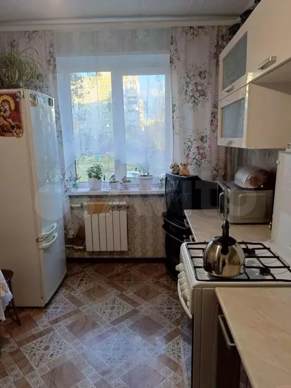 3-к. квартира, 62,5 м, 2/9 эт. - Фото 0