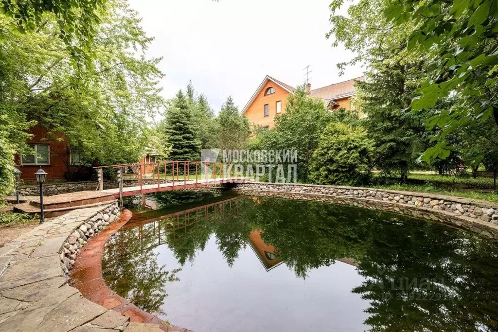 Дом, 651.5 м - Фото 1