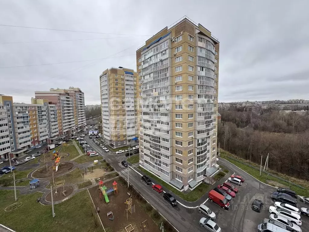 2-к кв. Чувашия, Новочебоксарск Восточная ул., 4 (80.5 м) - Фото 1