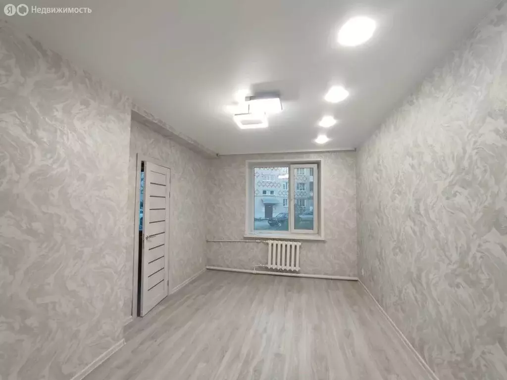 2-комнатная квартира: Камышлов, Молодогвардейская улица, 4 (41.3 м) - Фото 1