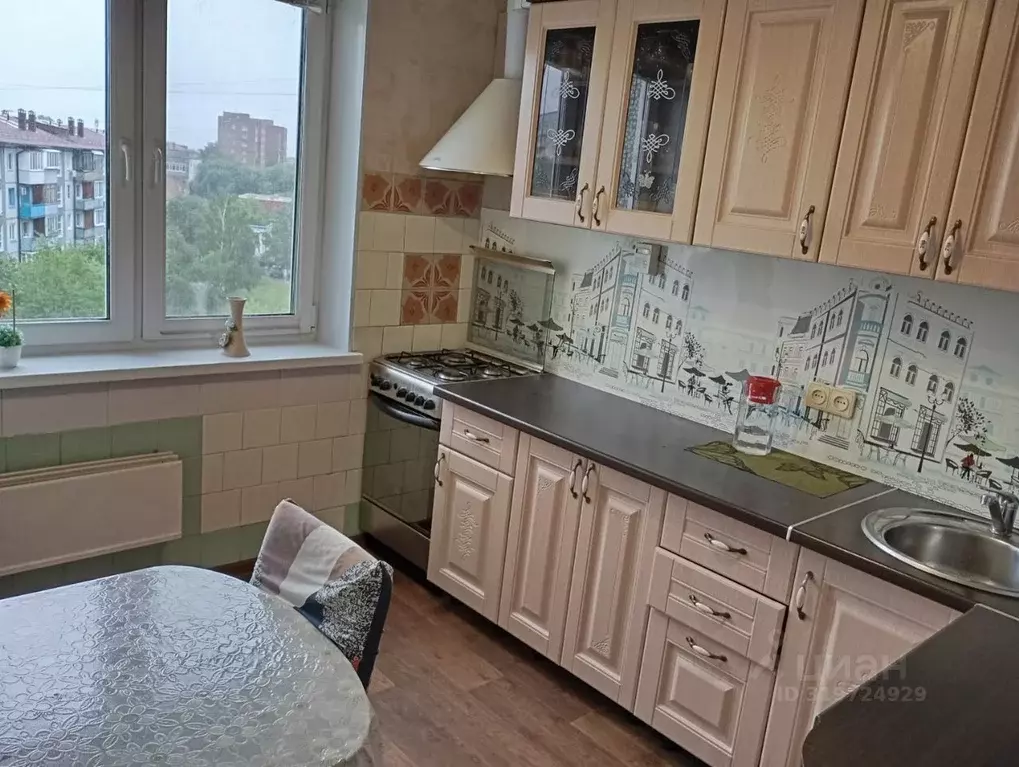 3-к кв. Омская область, Омск ул. Кирова, 3 (63.0 м) - Фото 2