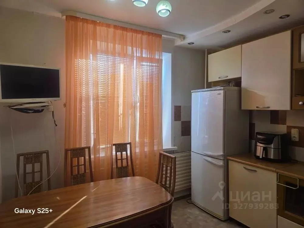 3-к кв. Коми, Усинск ул. Нефтяников, 36 (67.0 м) - Фото 2