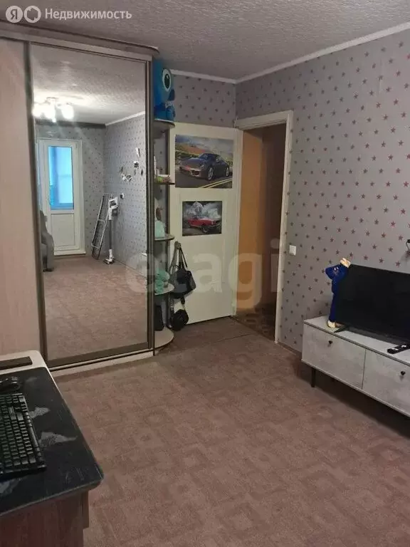 1-комнатная квартира: Омск, 3-й микрорайон, улица Путилова, 6 (30 м) - Фото 1