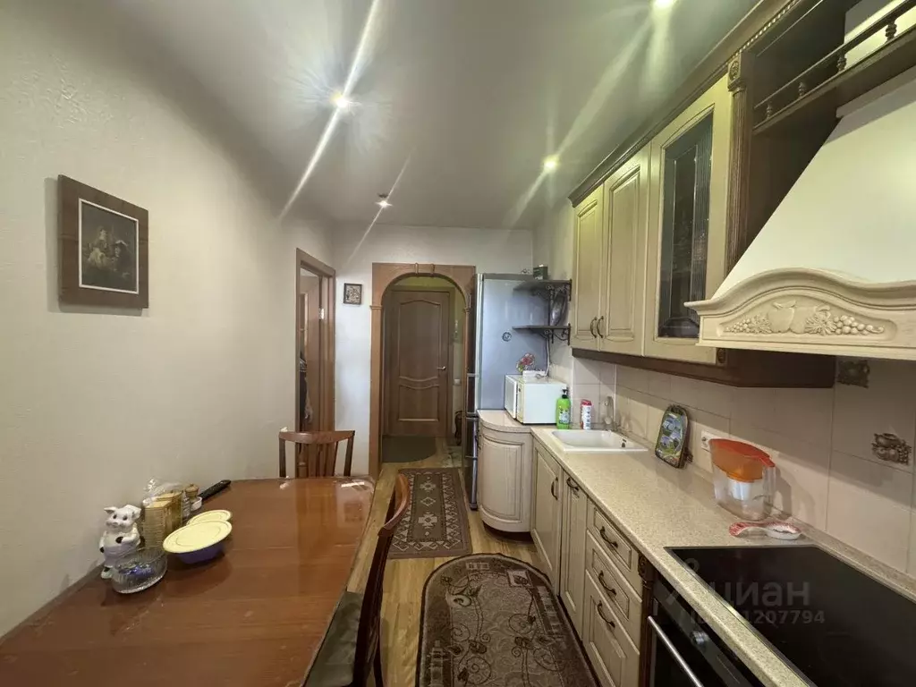 2-к кв. Бурятия, Улан-Удэ просп. Строителей, 66 (49.0 м) - Фото 1