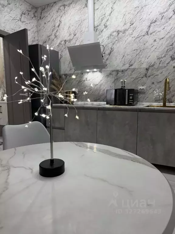 2-к кв. Хакасия, Абакан ул. Авиаторов, 1Г (42.8 м) - Фото 1