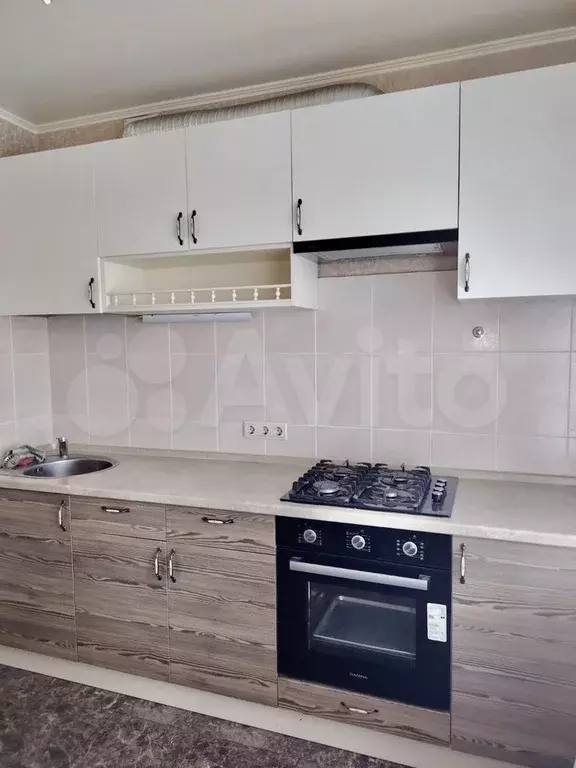 2-к. квартира, 64,5 м, 4/6 эт. - Фото 0