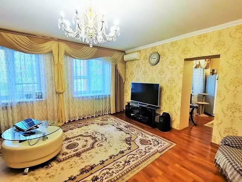 Квартира, 3 комнаты, 105.5 м - Фото 0