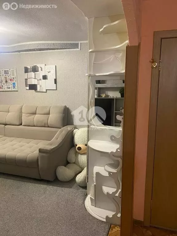 3-комнатная квартира: Искитимский район, городское поселение Линёво, ... - Фото 2