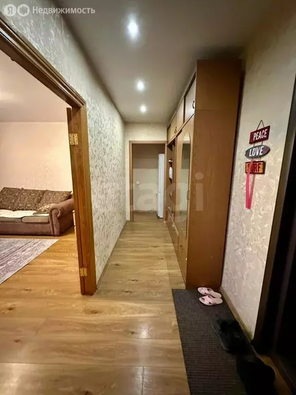 2-комнатная квартира: Южно-Сахалинск, улица М.А. Пуркаева, 106А (52.7 ... - Фото 2