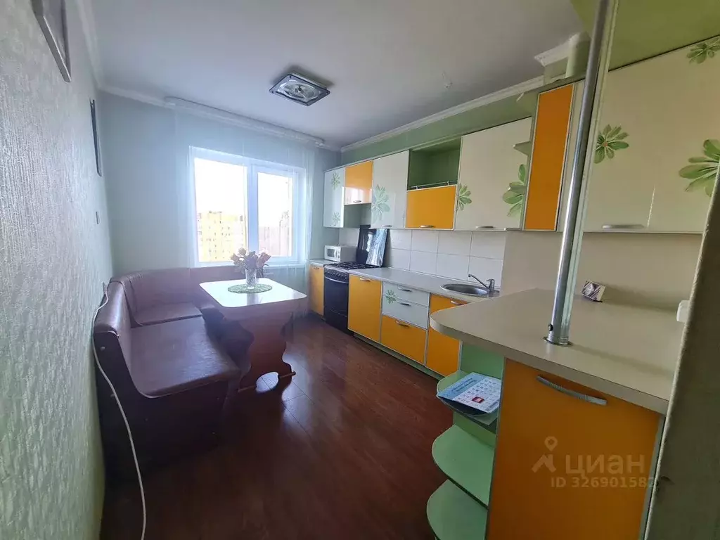 2-к кв. Омская область, Омск ул. 2-я Железнодорожная, 5 (61.8 м) - Фото 2