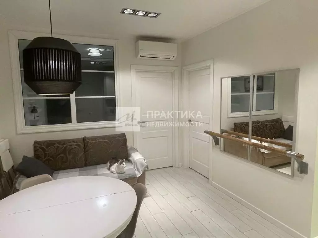 Продается 2-комнатная квартира - Фото 2