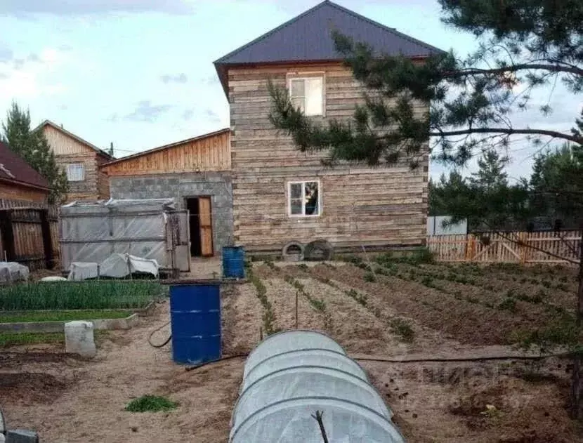 Дом в Бурятия, Тарбагатайский район, Заводское с/пос, Булаг ДНТ ул. ... - Фото 1