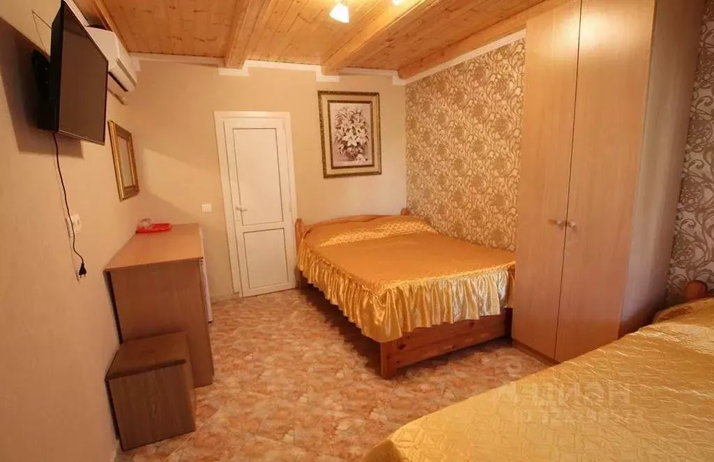 Комната Крым, Черноморский район, с. Межводное ул. 70 лет Октября ... - Фото 1