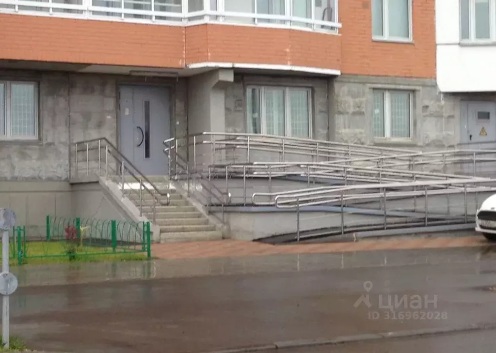 Помещение свободного назначения в Москва ул. Льва Яшина, 9 (49 м) - Фото 1
