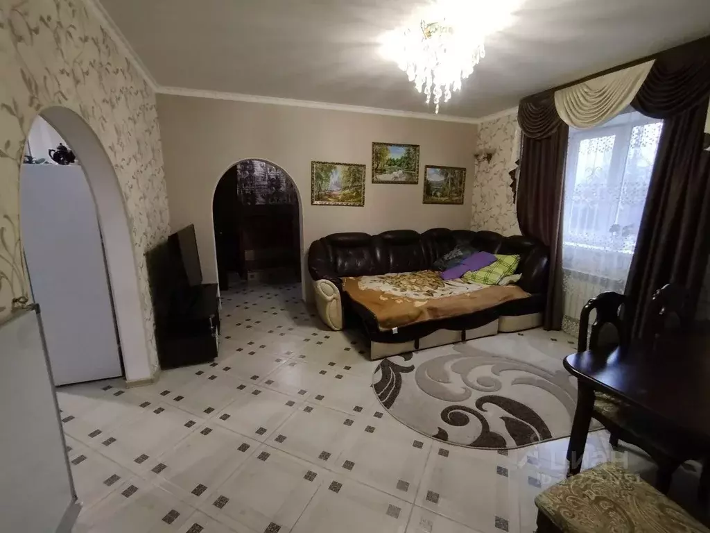Дом в Ростовская область, Батайск ул. Дружбы, 78 (75 м) - Фото 1