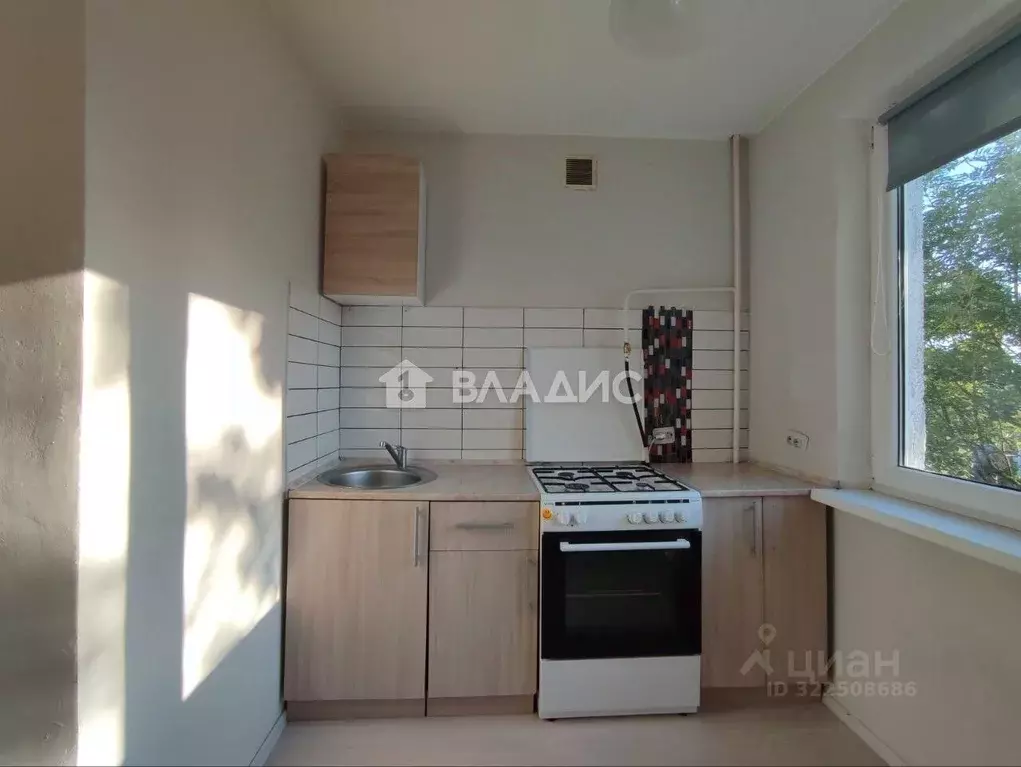 1-к кв. Калининградская область, Калининград ул. 9 Апреля, 12 (32.9 м) - Фото 2