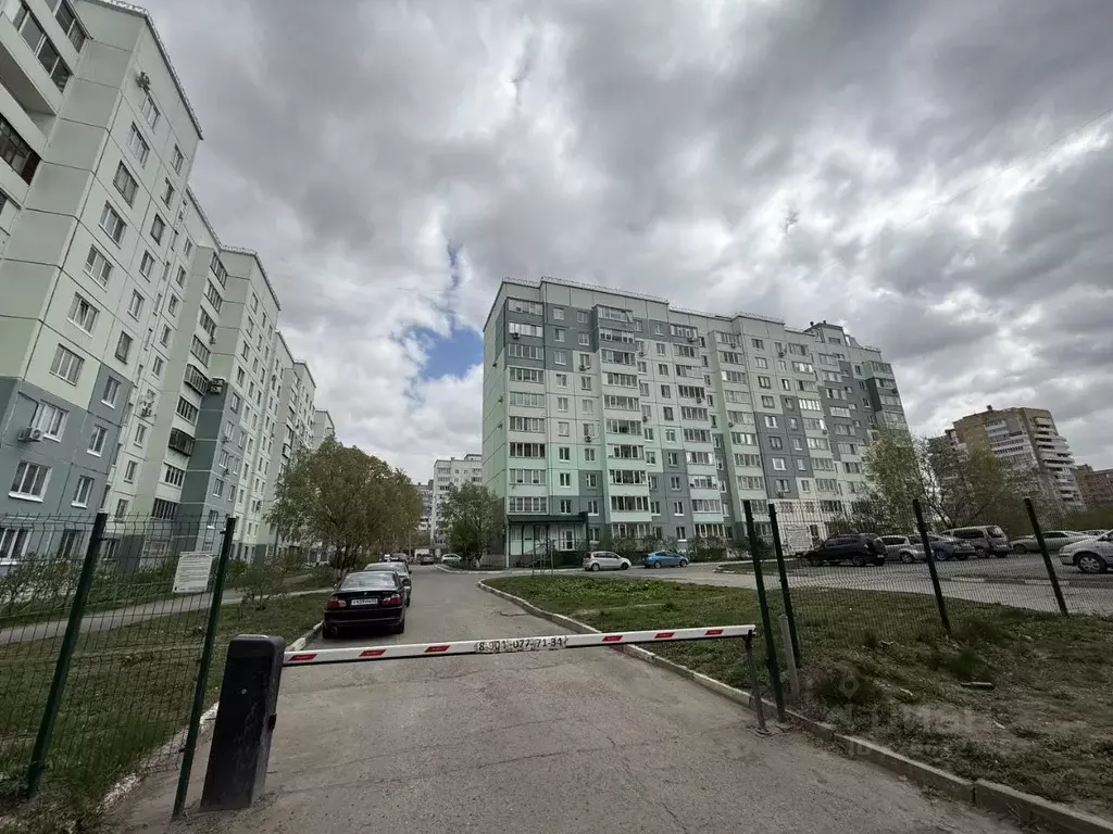 2-к кв. Омская область, Омск ул. Дианова, 20к2 (69.0 м) - Фото 1
