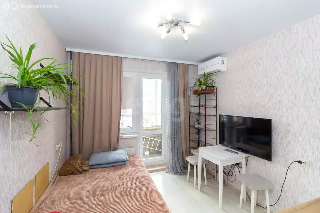 Квартира-студия: Тюмень, улица Новосёлов, 111 (15.1 м) - Фото 1