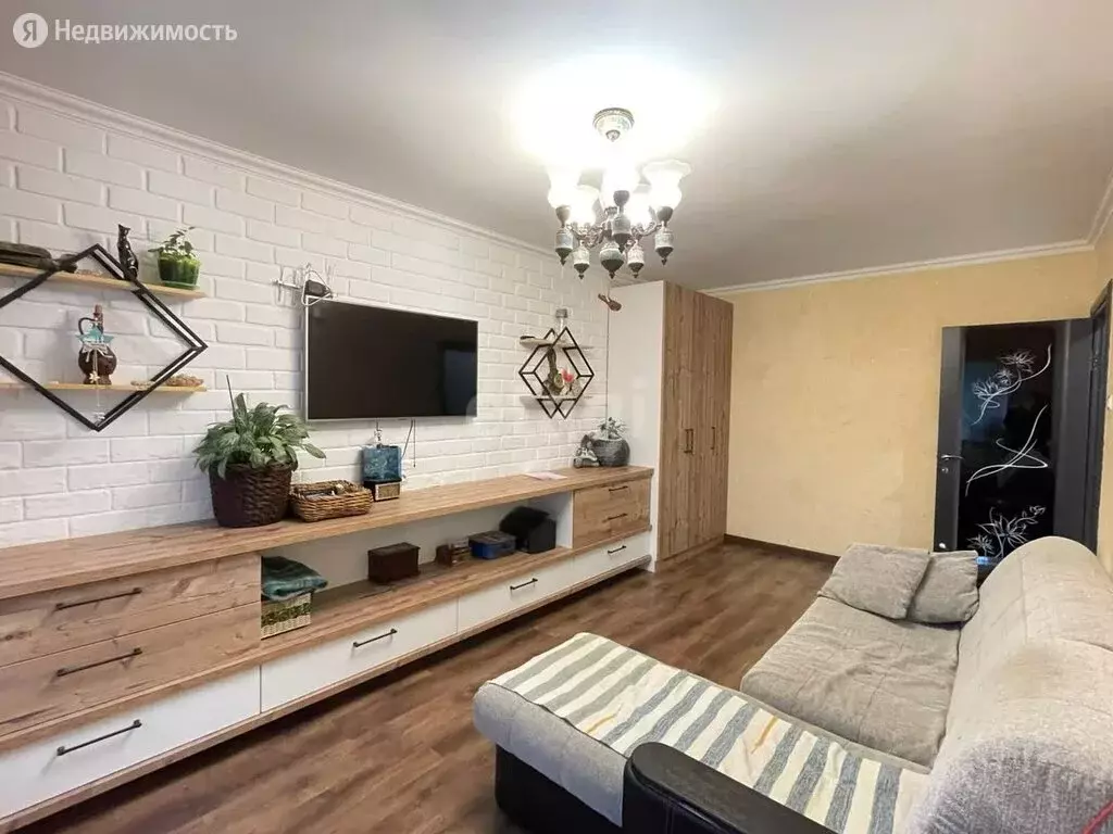 2-комнатная квартира: деревня Писковичи, 8 (51.7 м) - Фото 0