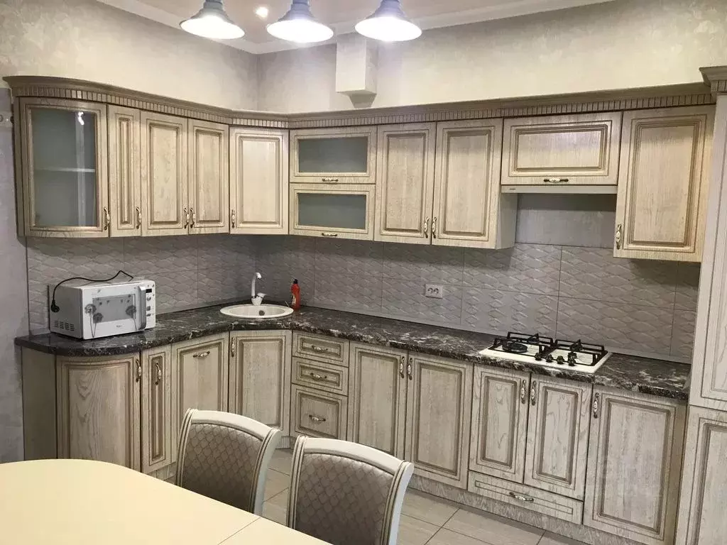 2-к кв. Ставропольский край, Ессентуки Малая Садовая ул., 20А (85.0 м) - Фото 1