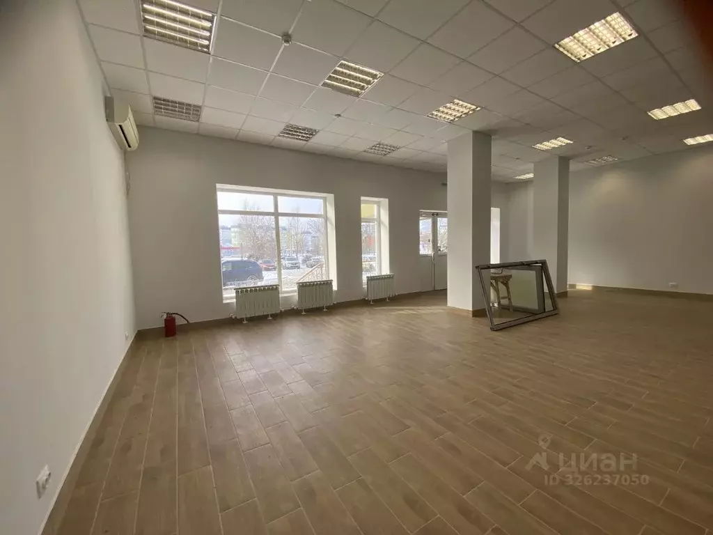 Офис в Волгоградская область, Волжский пл. Труда, 19 (194 м) - Фото 1