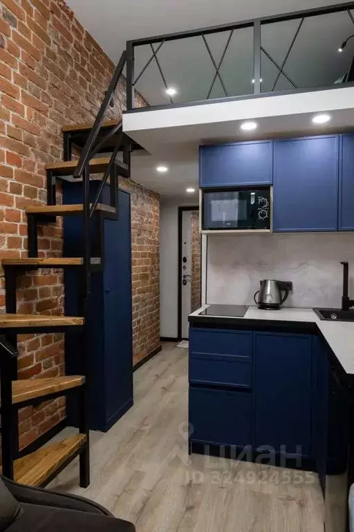 Студия Санкт-Петербург Малая Посадская ул., 25/4 (19.0 м) - Фото 1