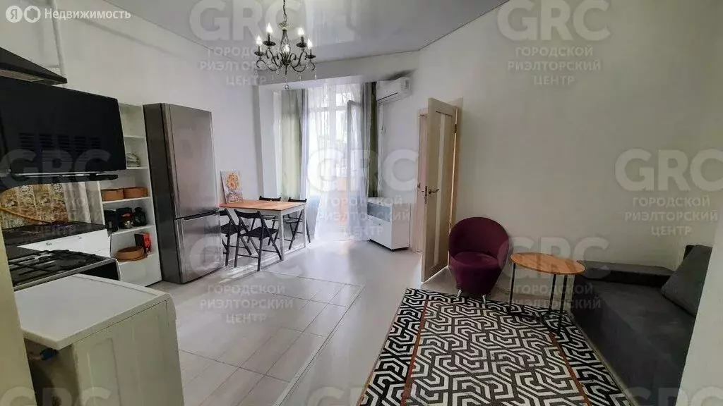 1-комнатная квартира: Адлер, Изумрудная улица, 40Б (39 м) - Фото 1