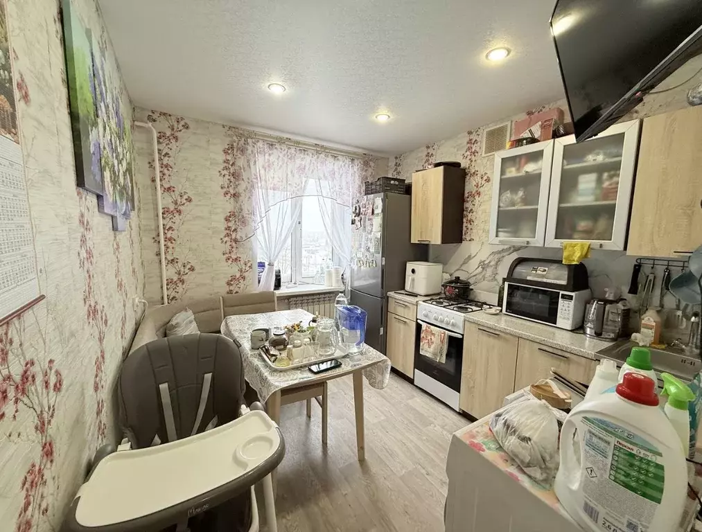 1-к кв. Новгородская область, Валдай просп. Васильева, 33 (34.5 м) - Фото 2