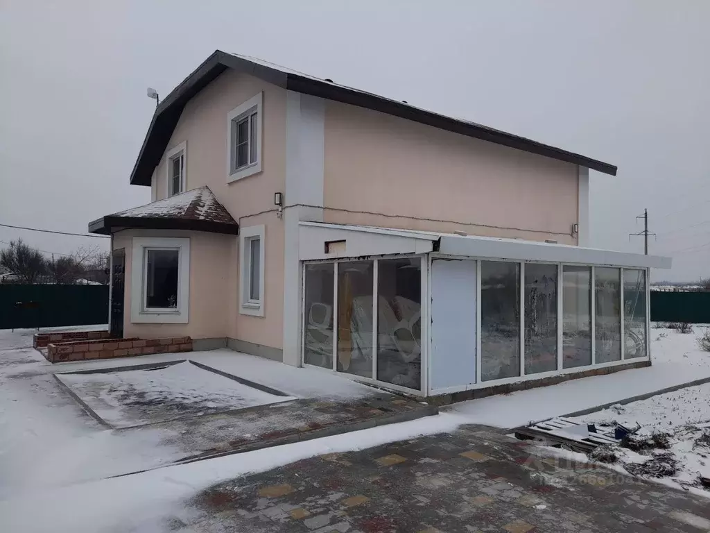 Дом в Волгоградская область, Среднеахтубинский район, Фрунзенское ... - Фото 1