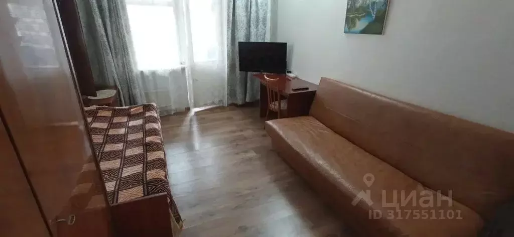 2-к кв. Крым, Евпатория ул. Демышева, 108 (50.0 м) - Фото 1