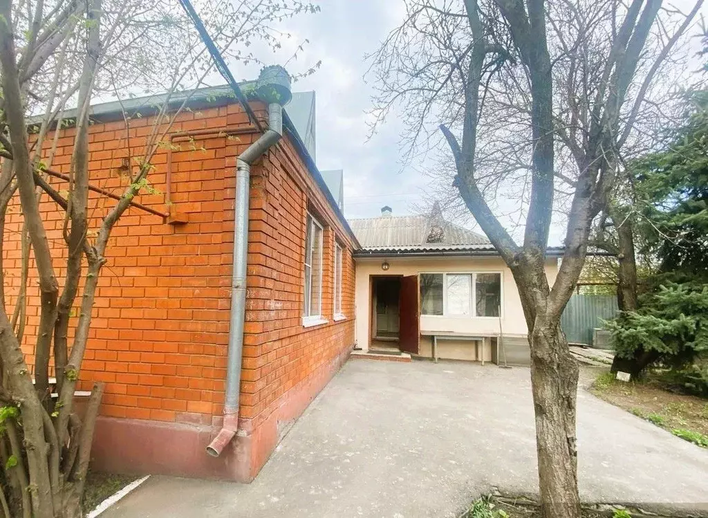 Дом в Ростовская область, Ростов-на-Дону ул. Нариманова (69 м) - Фото 1