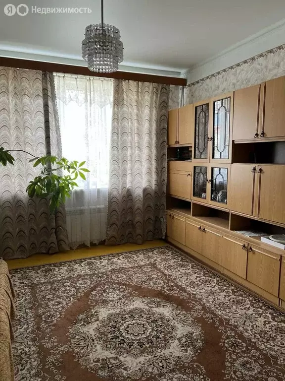 3-комнатная квартира: Первоуральск, улица Трубников, 62А (73.3 м) - Фото 1