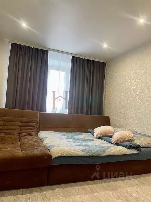 1-к кв. Новосибирская область, Новосибирск ул. Есенина, 10/1 (30.0 м) - Фото 0