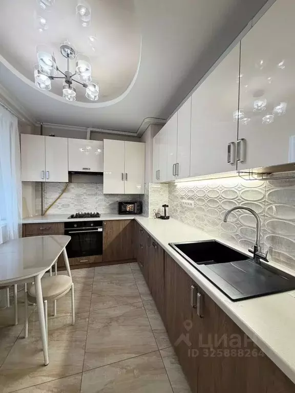 1-к кв. Крым, Симферополь ул. Железнодорожная, 1В (38.0 м) - Фото 2